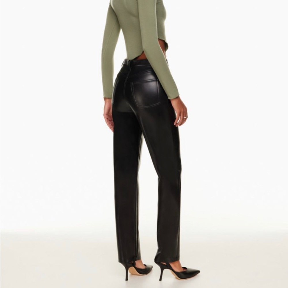 Aritzia Wilfred Melina High Waisted Vegan Leather Size 2 Black